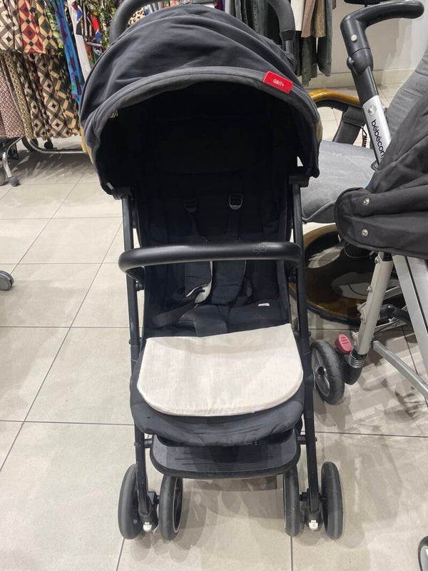 Baby push chair -Children***