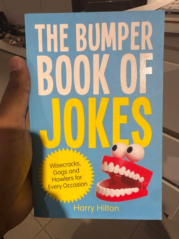 The Bumper Book of Jokes - Books