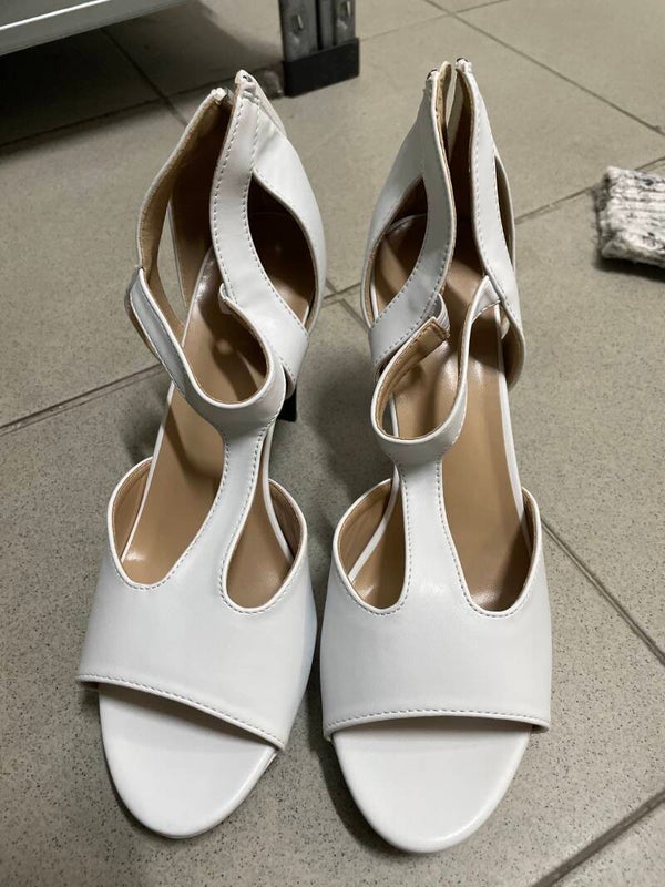 Women Shoes -Size 40**