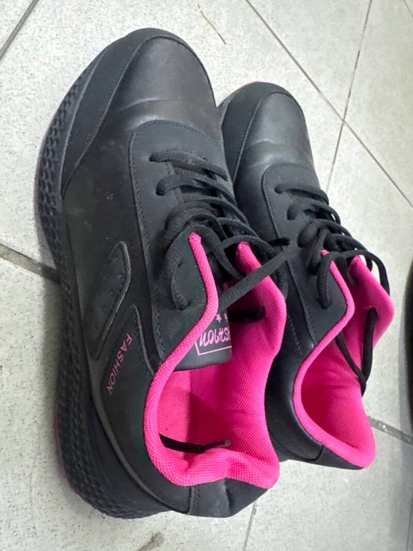Ladies shoes size 40- Shoes***