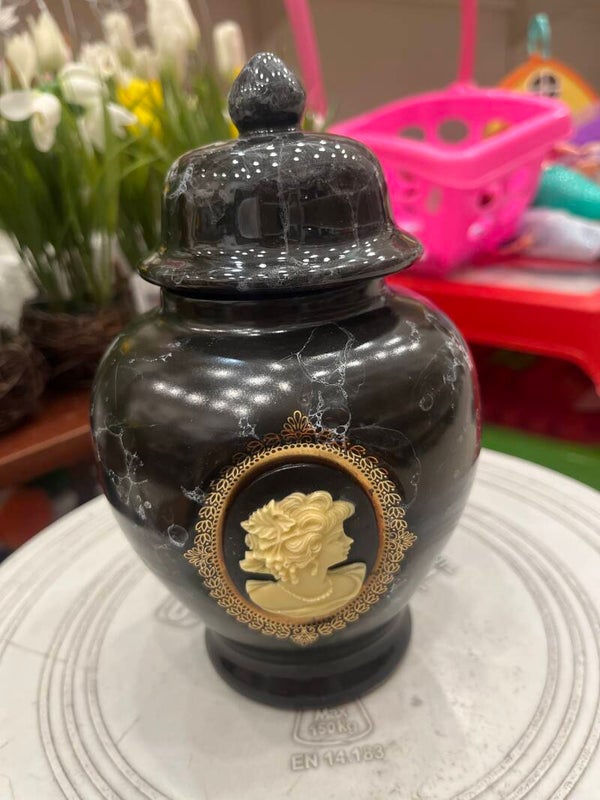 Ceramic ginger jar - Decor ***