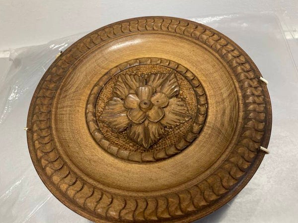 Wooden Floral Plate - Decor