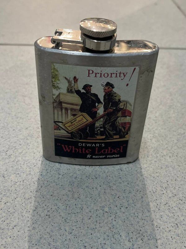 Stainless steel pocket flask- Supplies ***
