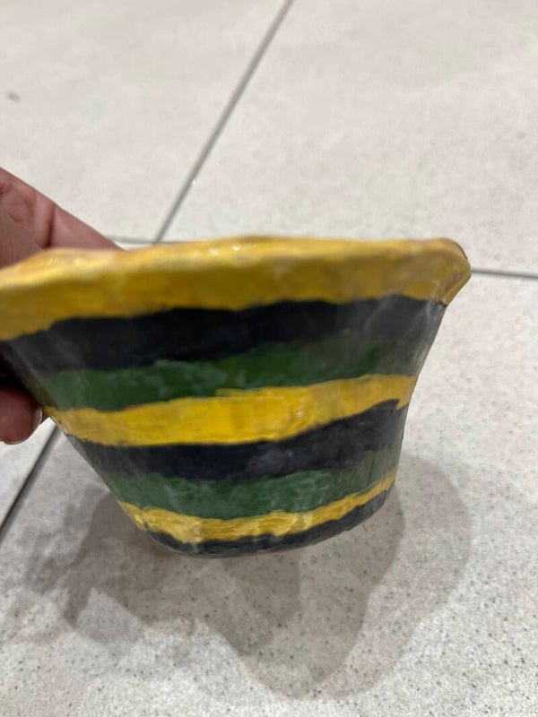 Decorative Clay Bowl-Decor***