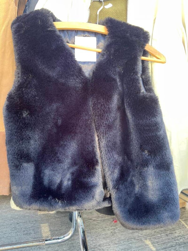 Girls Sleeveless Jacket - Size 11 Years