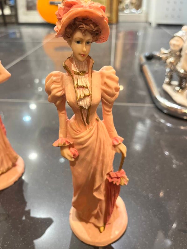 Figurine-Decor*