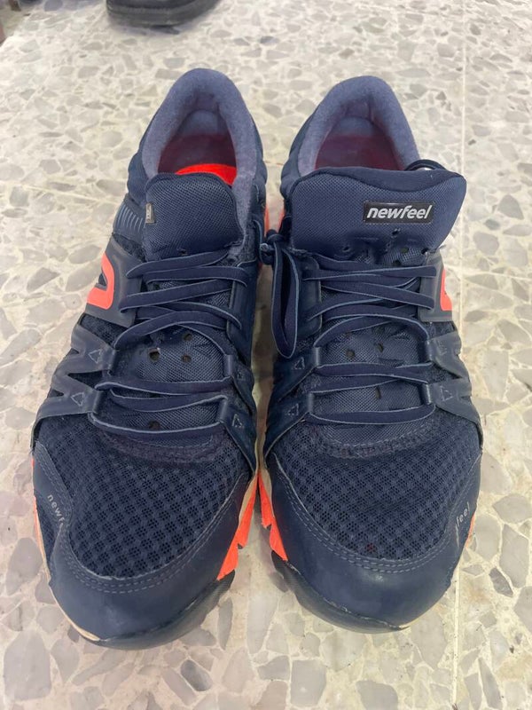 Men Running Shoes - Size 40