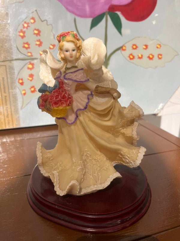 Lady & Roses - Figurines