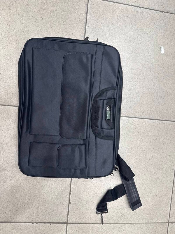 Laptop bag- Accessories ***