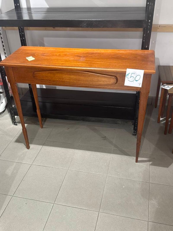 Wooden Table - supplies*