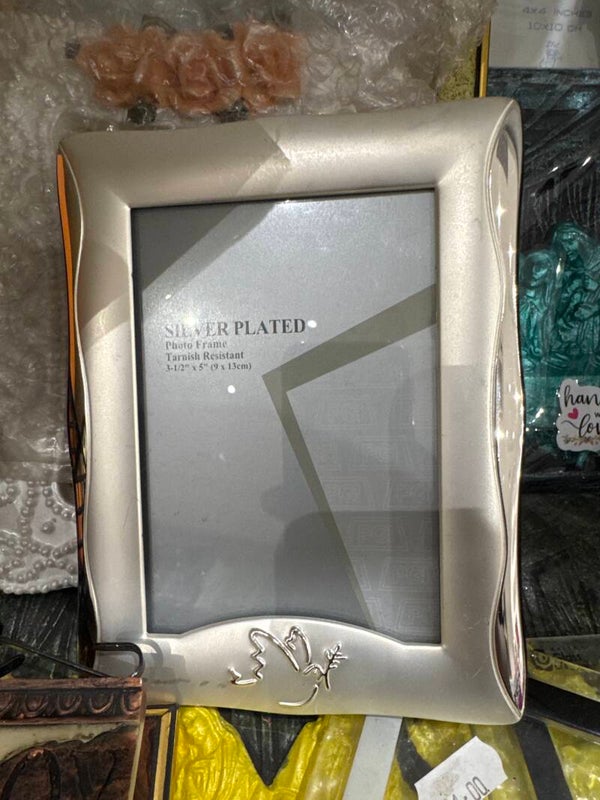 Silver Plated 9 x 13cm Photo Frame - Frames