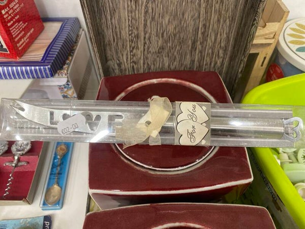 Love Knife for Wedding Cake - Supplies