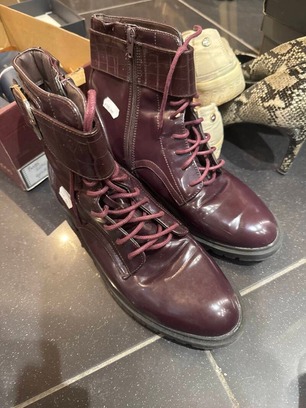 M&S leather shoes - size: 7*