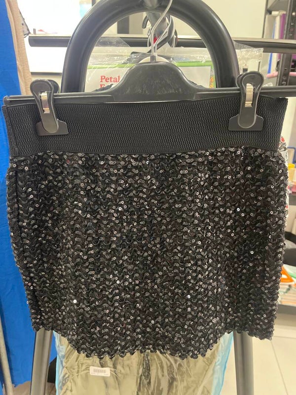 Women Skirt - Brand New - Size S/M