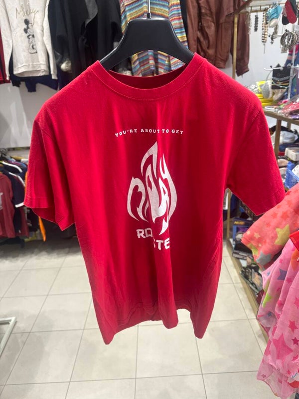 Men T-Shirt - Size Small
