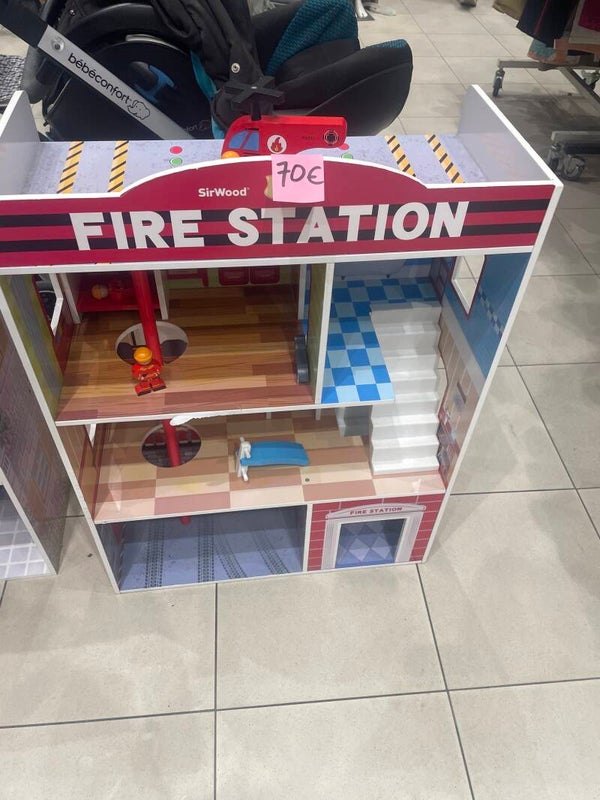 Durwood Fire station Playset - Toys*