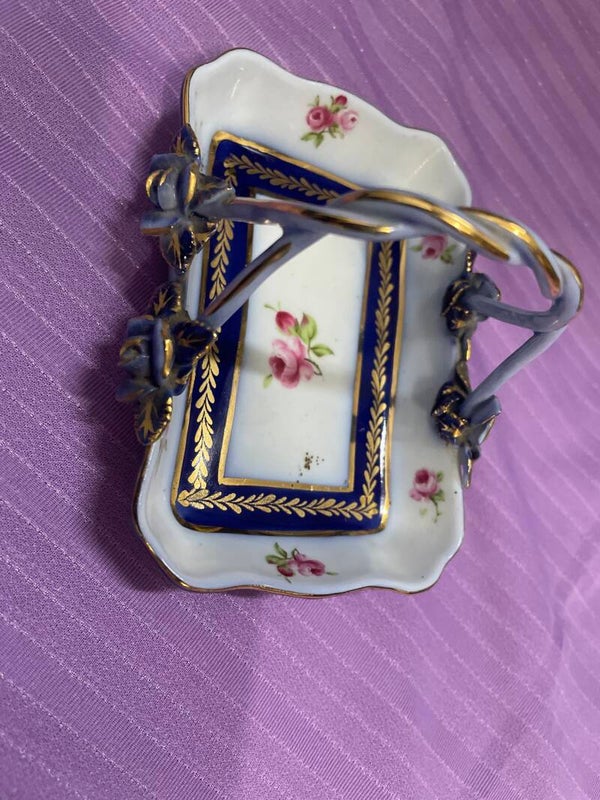 Regal Porcelain Trinket Basket - Collectibles