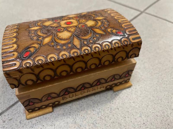 Bulgarian souvenir box- Decor ***