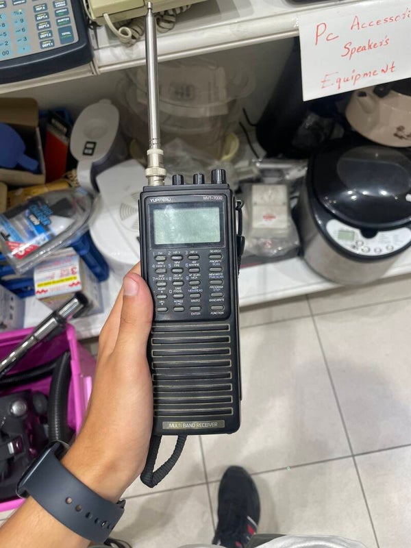 Yupiteru multi band receiver - Collectibles*
