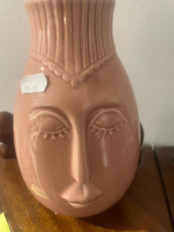 Pink ceramic face vase- Vase***