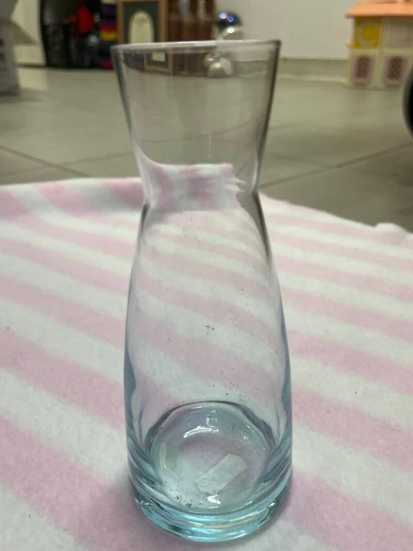 Clear glass Vase- Vase ***