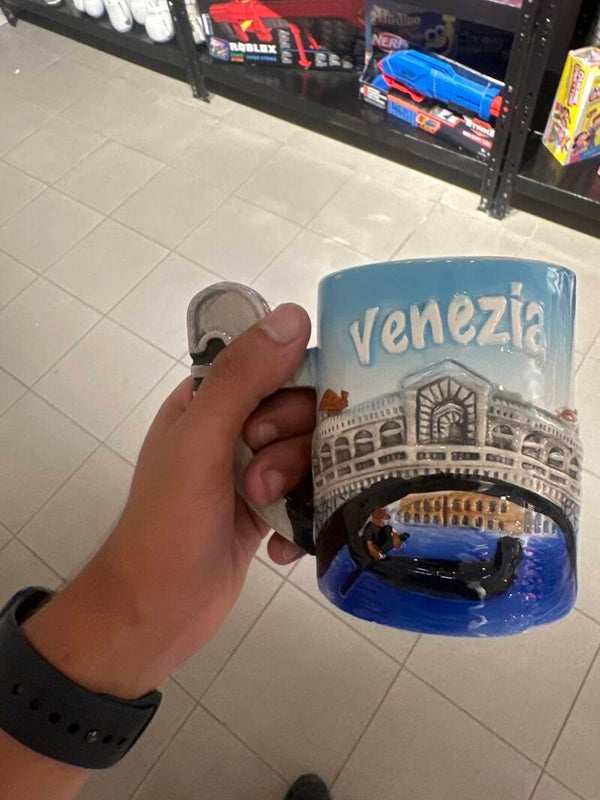 Venezia souvenir Mug - mugs*