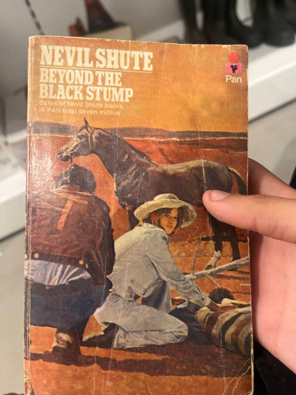 Beyond the black stump - Books*