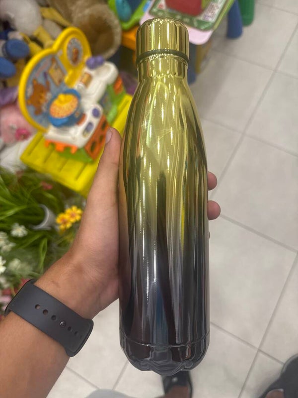 Gold water bottle - Stationary*