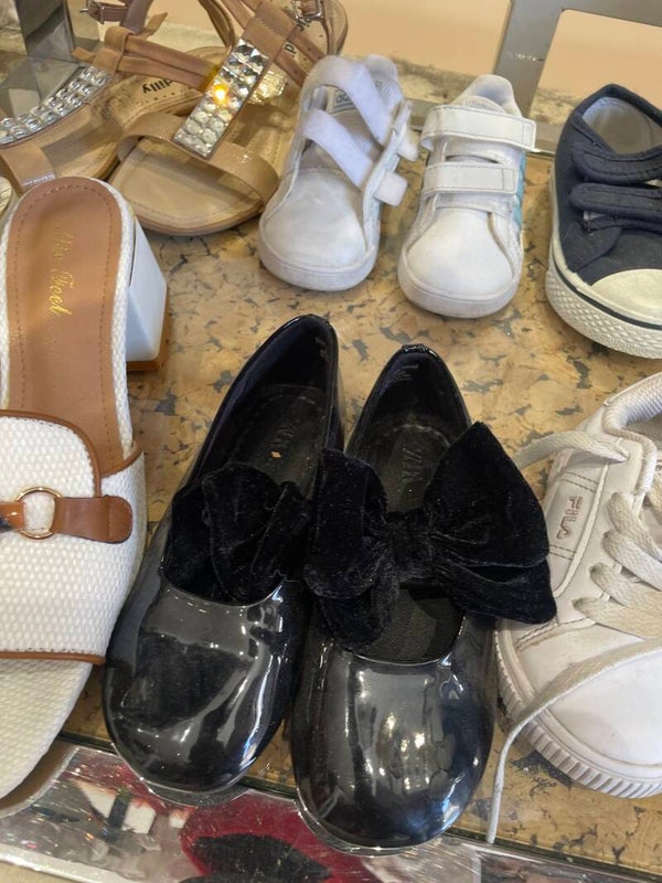 Girls Shoes - Size 26*