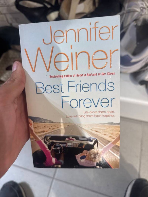 Best Friends Forever - Books*