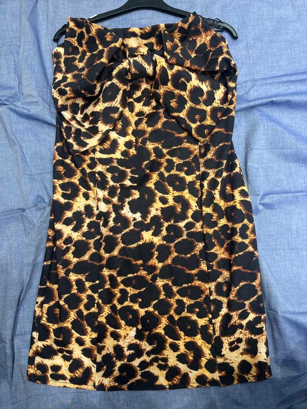 Women Brand New Dress-Size;36***