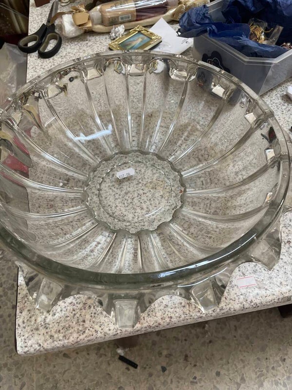 Glass Fruit Bowls - Supplies