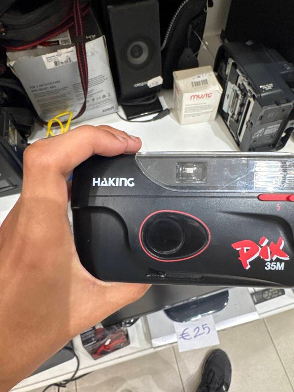 Haking Pix 35m collectors Camera - Collectibles*