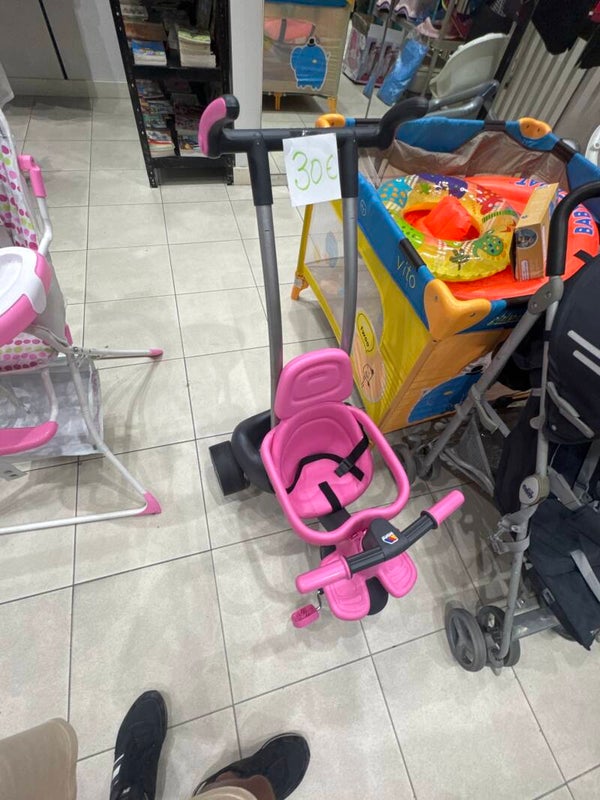 pink SmarTrike tricycle - Babies*