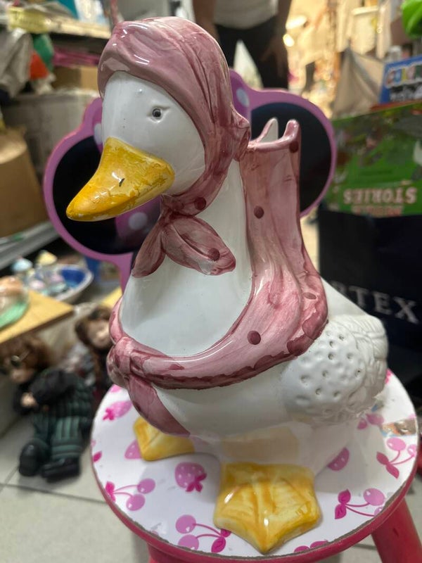 Vintage Ceramic Goose Planter-Decor***