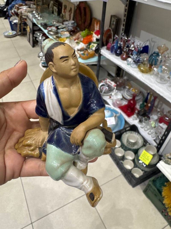 Chinese Figurines-Decor***