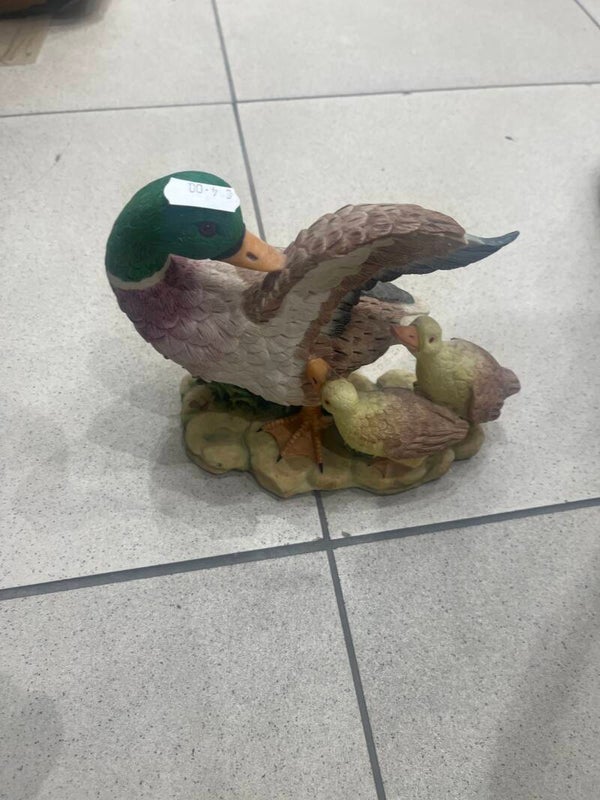 Duck Figurine - Figurines*
