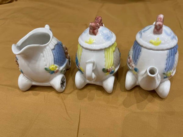Ceramic tea set-Supplies***