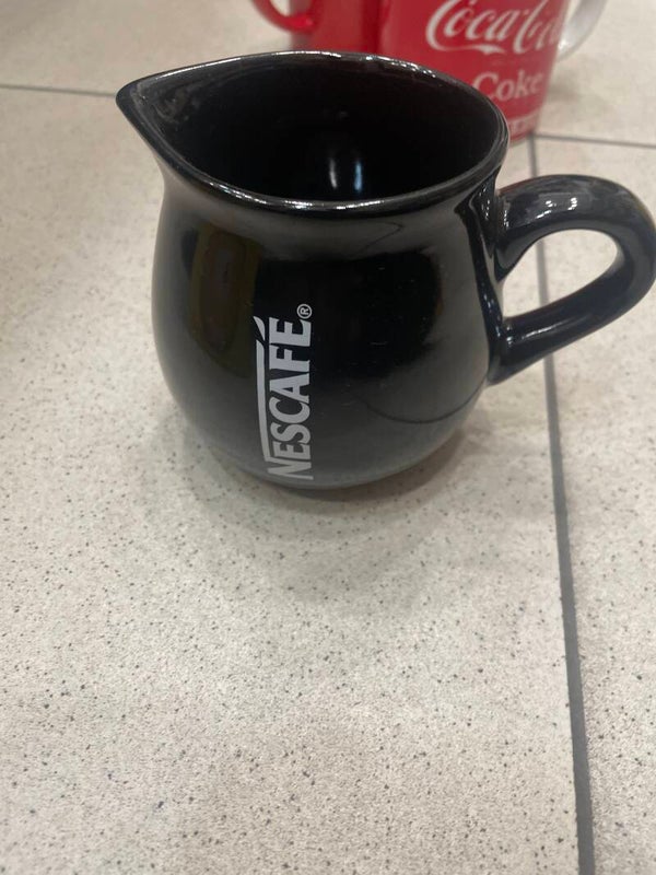 Black Nescafé mug - Mugs*