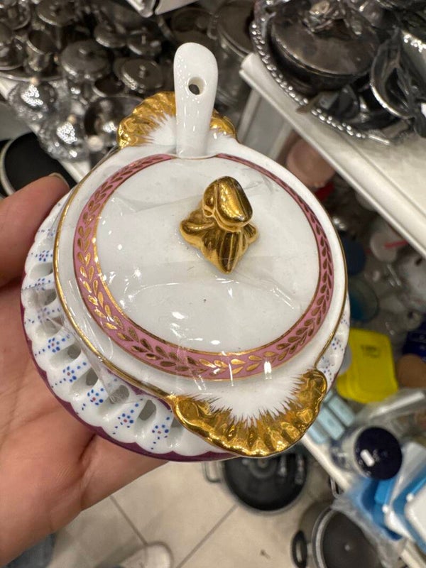 Porcelain Sugar Bowl-Decor***