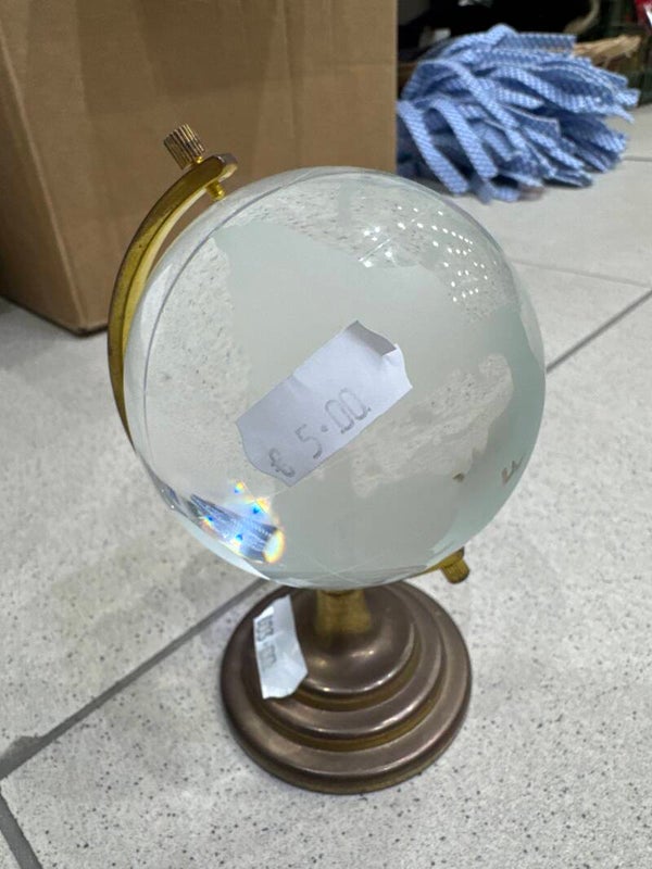 Crystal Globe - Decor