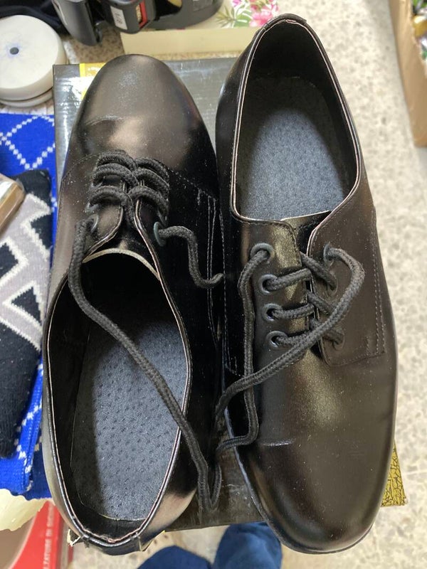 Men’s Shoes - Size :- 41 - Shoes