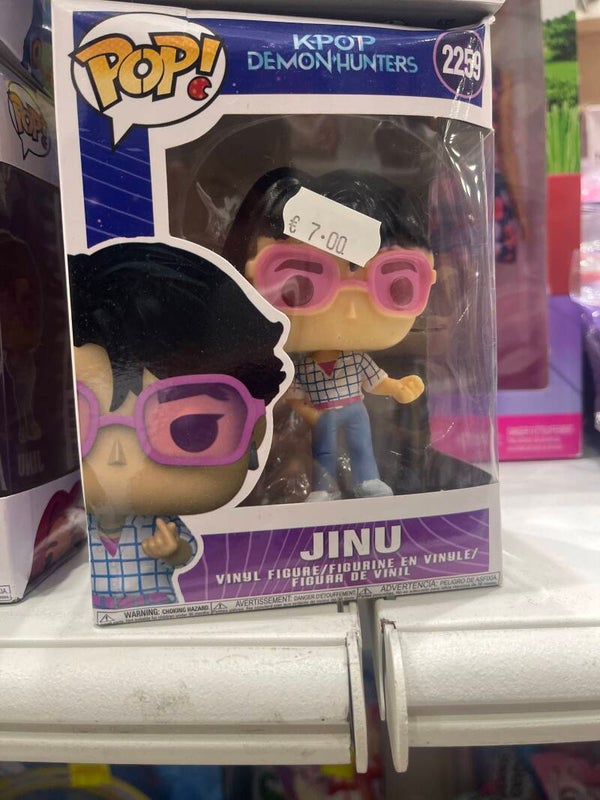 K pop demon hunters Pop Figure - collectibles*