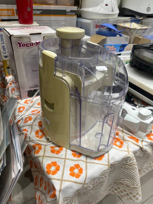 Juice extractor - supplies ***