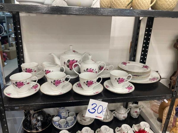 Porcelain Flower Tea Set - Supplies