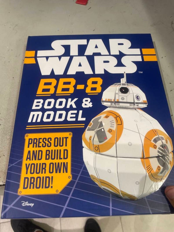 Star Wars BB8 Model & Book - Books
