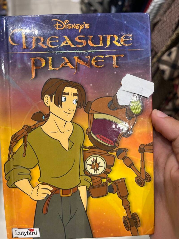 Disney’s treasure Planet - books*