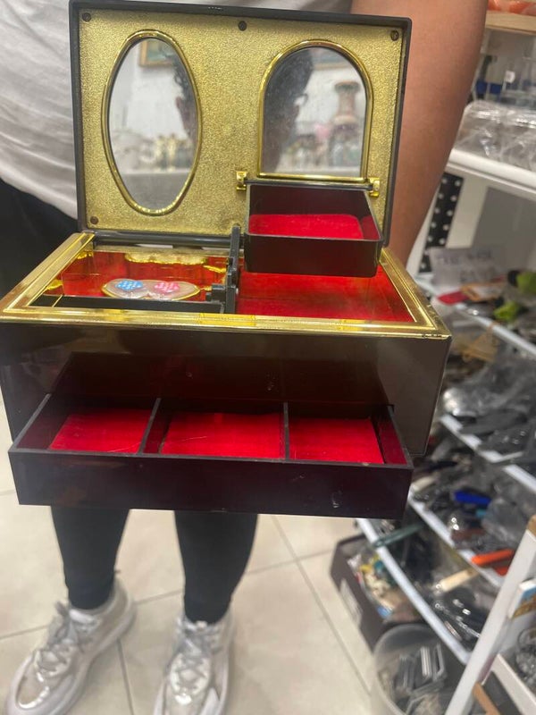Jewelry Box - accessories*