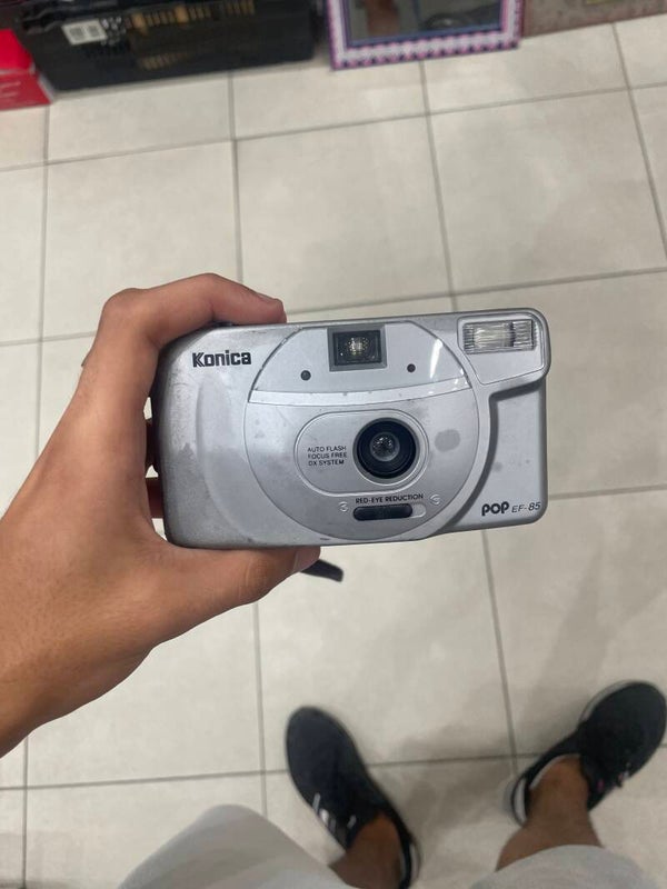 Konica vintage Camera - collectibles*