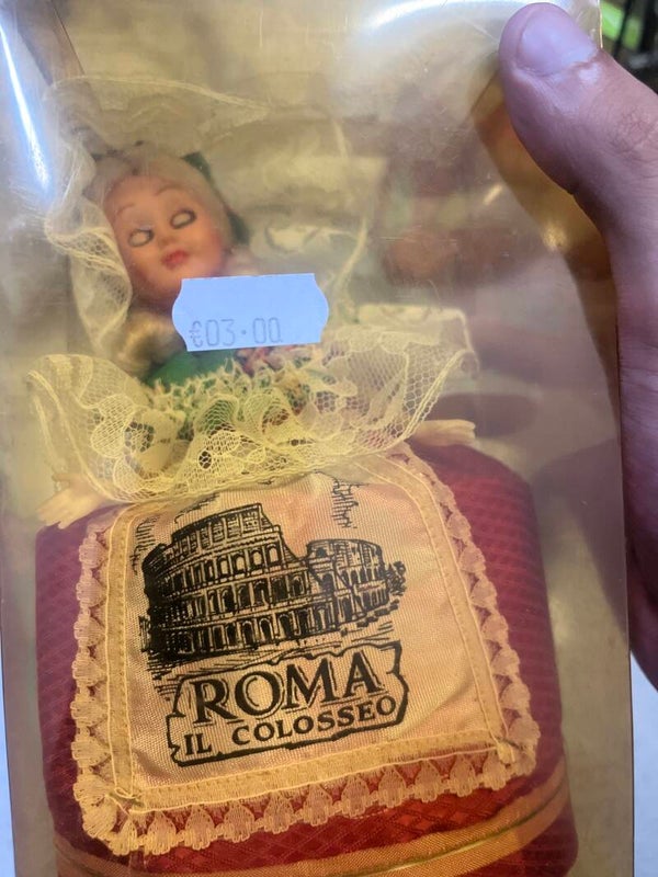 Rome Colosseum doll - collectibles*